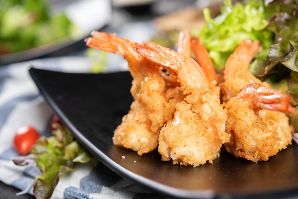 Las gambas a la gabardina se preparan con cerveza o agua con gas